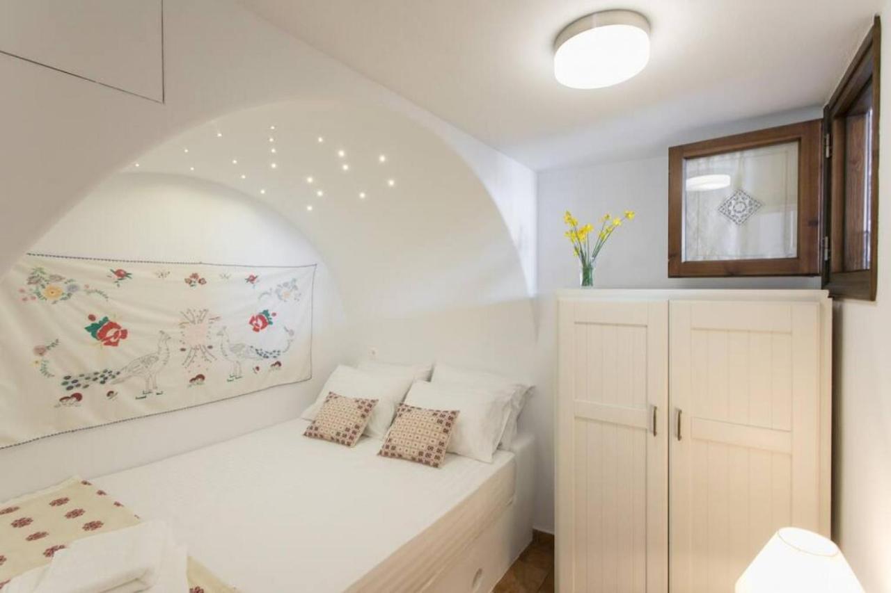 Traditional Inn Pirethron Aperathos Екстер'єр фото