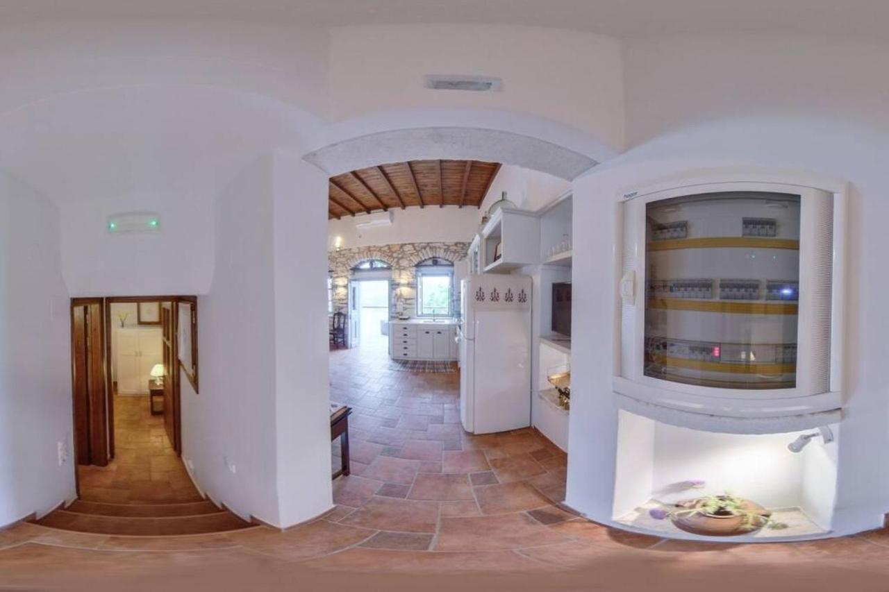 Traditional Inn Pirethron Aperathos Екстер'єр фото